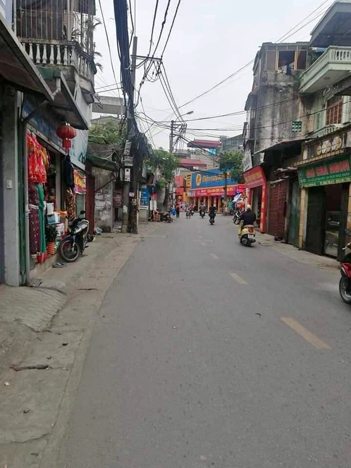 ban-nha-mat-pho-duong-vinh-quynh-quynh-do-thanh-tri-3-3